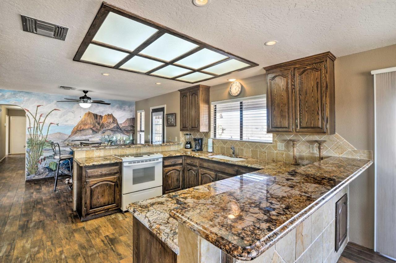 Bullhead City Home With Private Pool, Hot Tub And View Kültér fotó