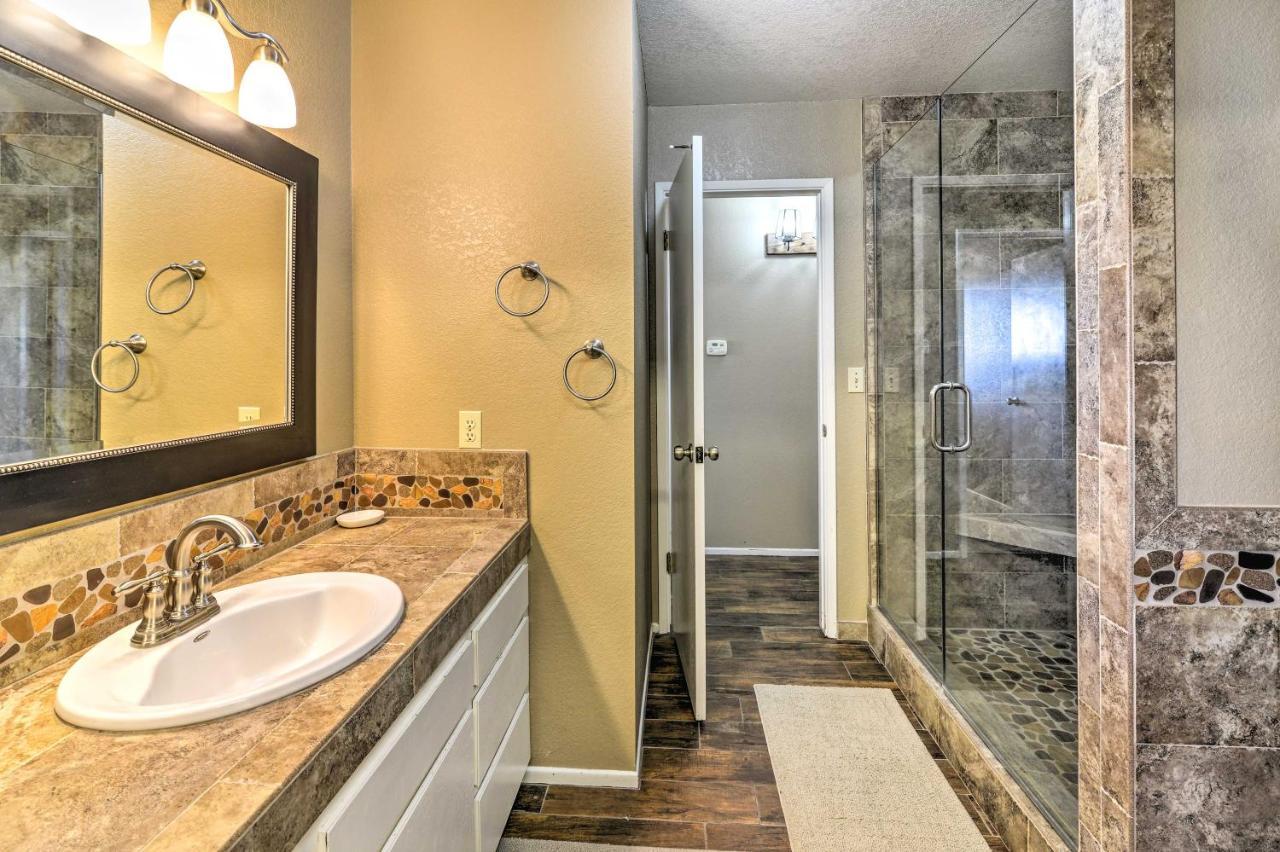Bullhead City Home With Private Pool, Hot Tub And View Kültér fotó